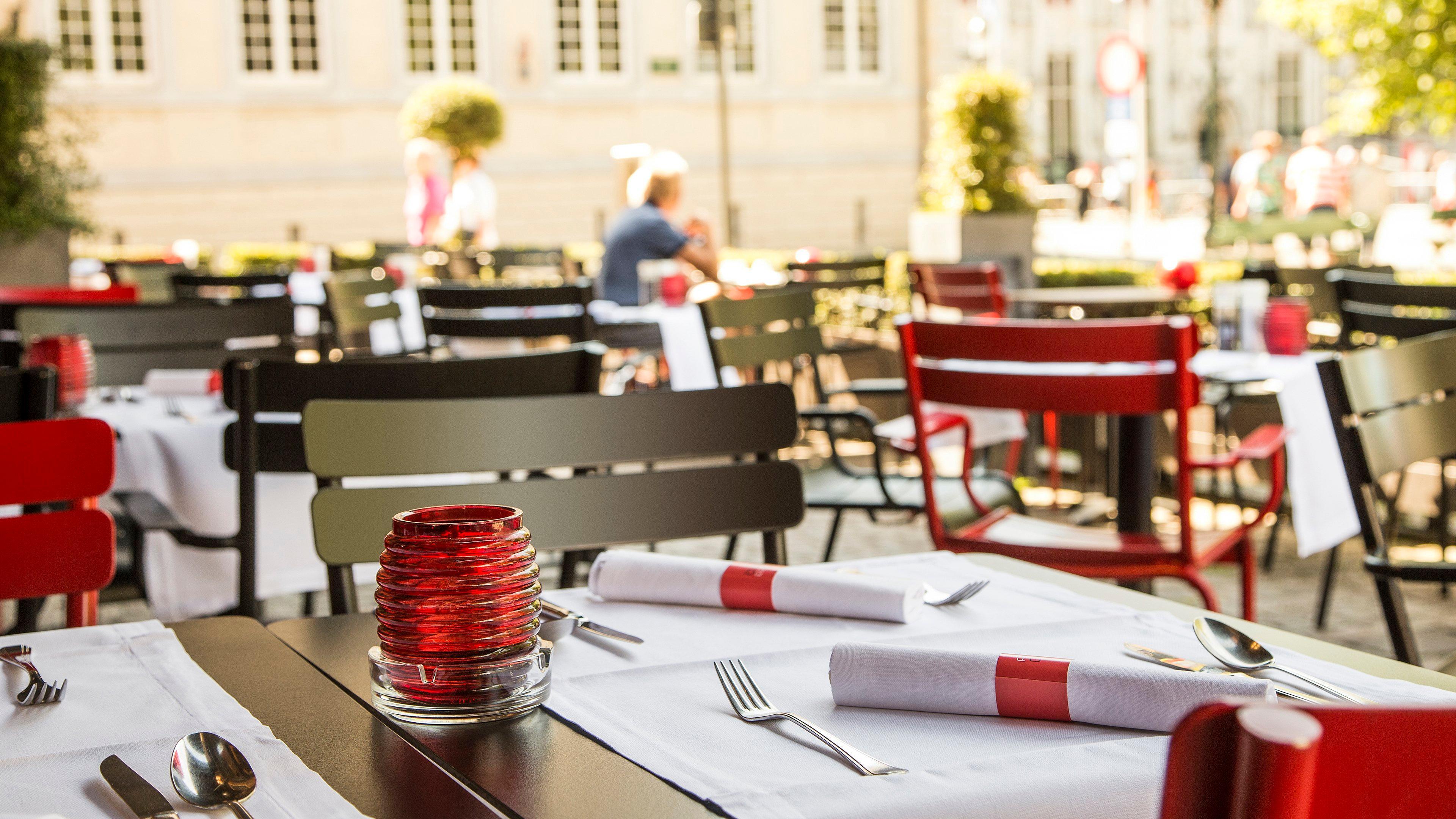 Crowne Plaza Hotel Brugge By Ihg Buitenkant foto