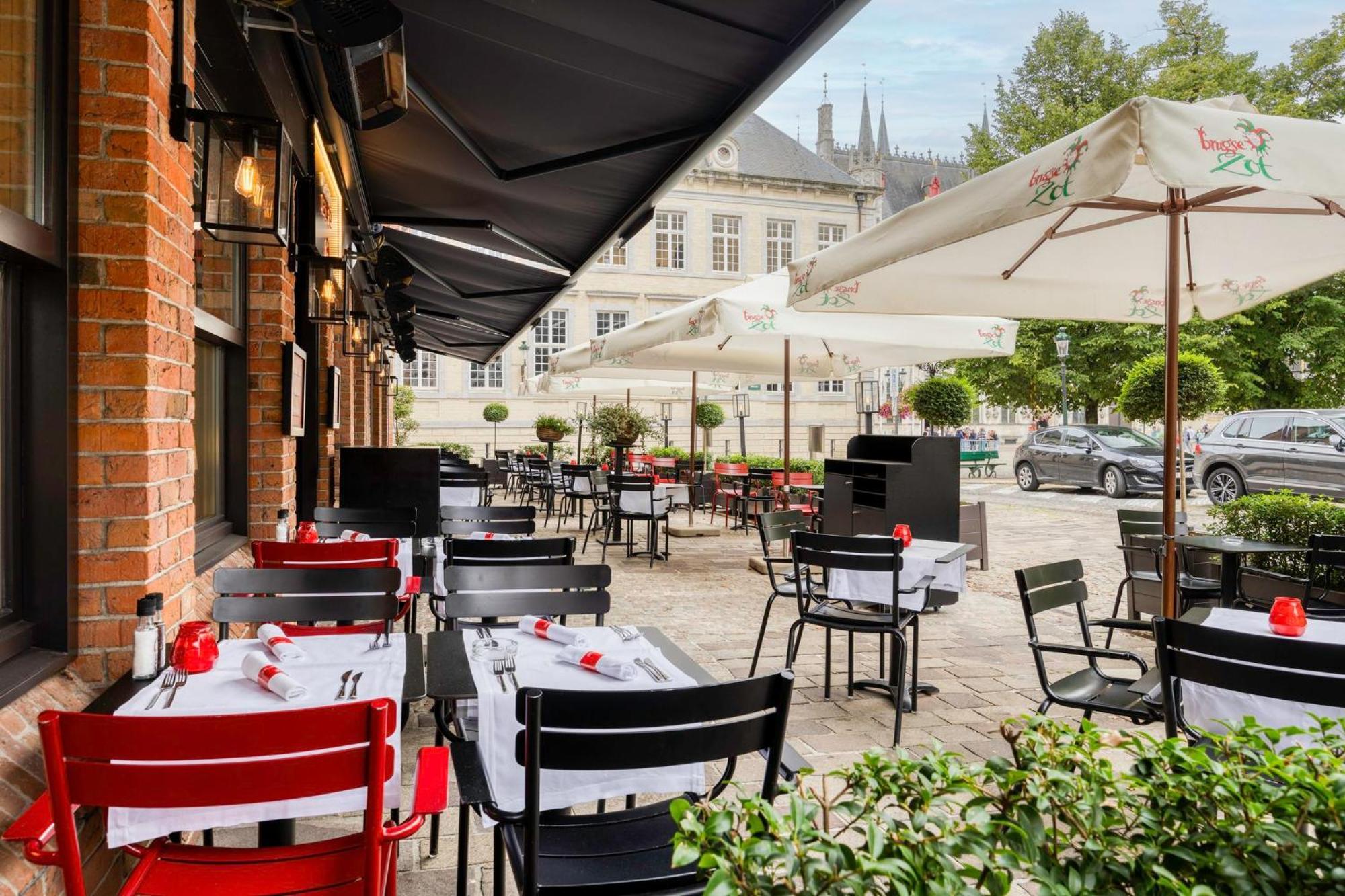 Crowne Plaza Hotel Brugge By Ihg Buitenkant foto